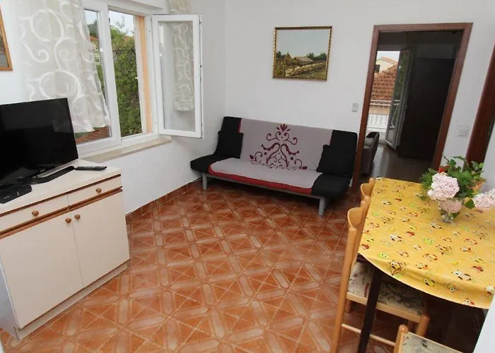 アパート With Parking Space Sveti Filip I Jakov, Biograd - 14706 *