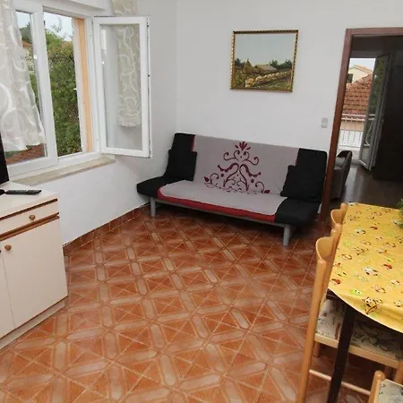 Appartamento With Parking Space Sveti Filip I Jakov, Biograd - 14706 *
